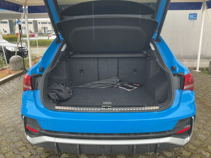 Audi Q3 Sportback 35 TDI S line 2022 – снимка 15