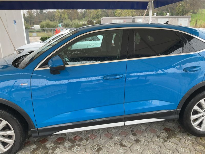 Audi Q3 Sportback 35 TDI S line 2022 – снимка 4