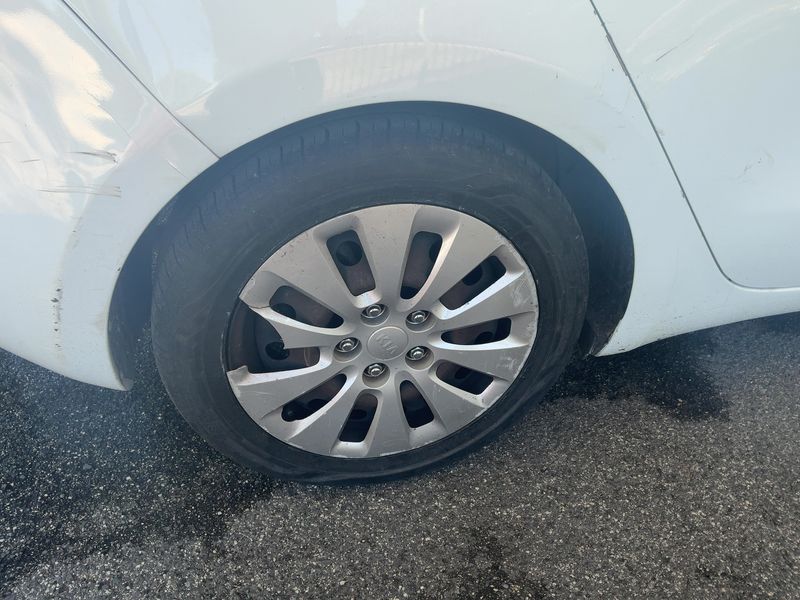 Kia cee'd 1.4 Active 2015 – снимка 9
