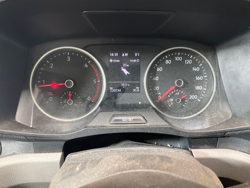 Volkswagen Crafter 2.0 TDI Pritsche 35 lang FWD 2021 – снимка 18