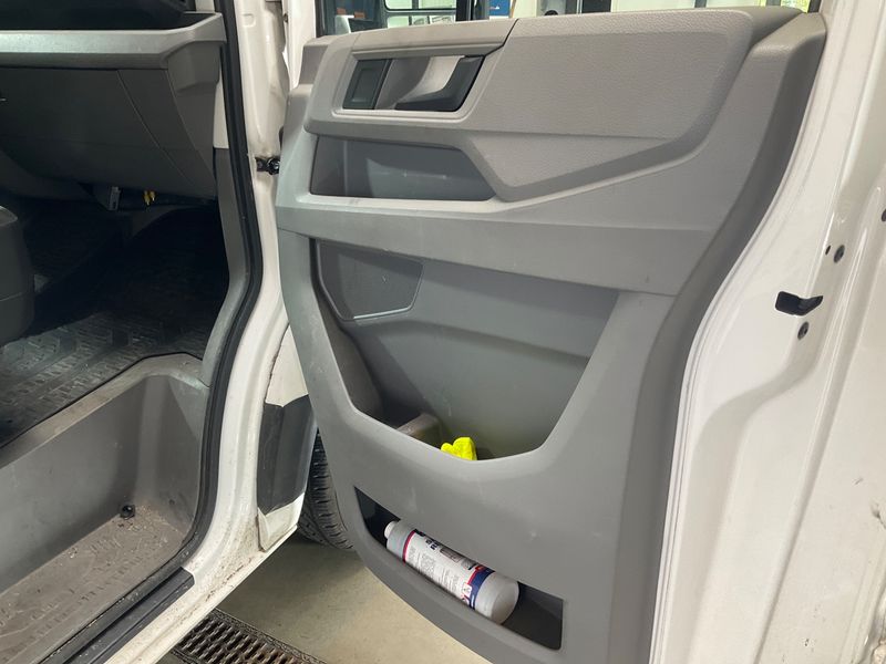Volkswagen Crafter 2.0 TDI Pritsche 35 lang FWD 2021 – снимка 31