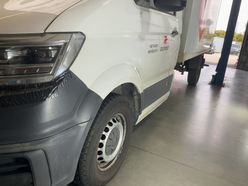 Volkswagen Crafter 2.0 TDI Pritsche 35 lang FWD 2021 – снимка 2