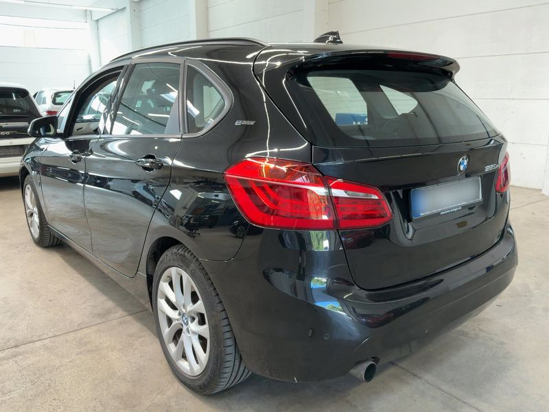 BMW 2er 225xe Active Tourer Advantage 2017 – снимка 6