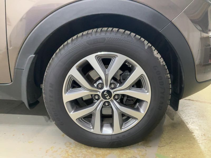 Kia Sportage 1.7 CRDi Edition 7 2WD 2015 – снимка 11