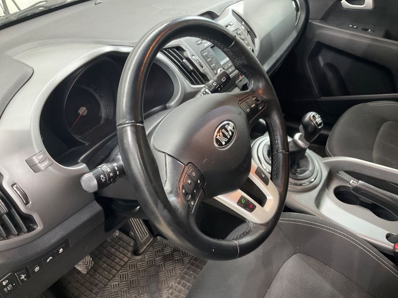 Kia Sportage 1.7 CRDi Edition 7 2WD 2015 – снимка 24