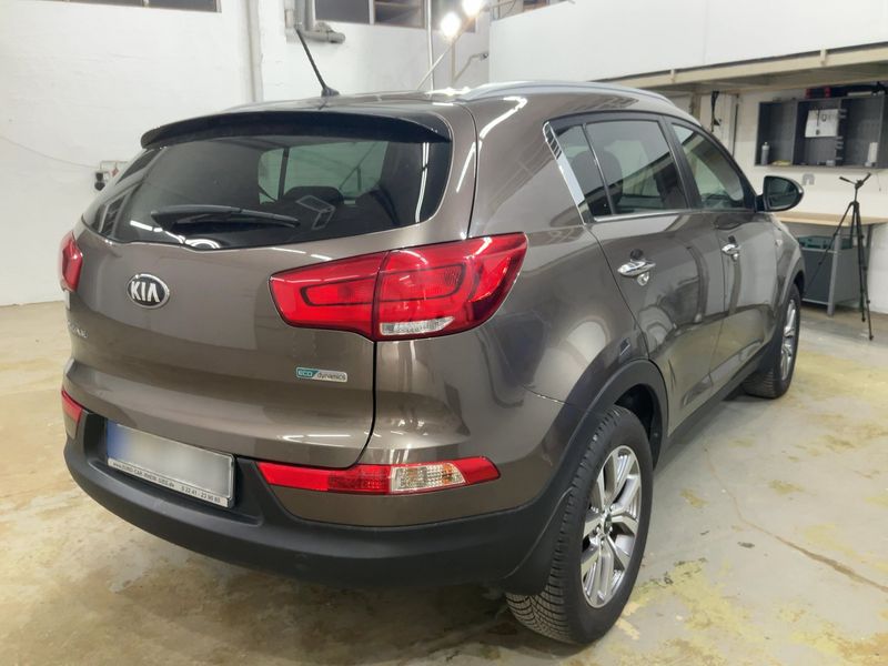 Kia Sportage 1.7 CRDi Edition 7 2WD 2015 – снимка 8