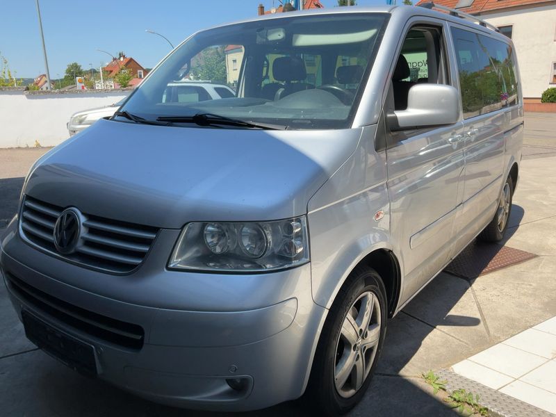 Volkswagen T5 Multivan 2.5 TDI Highline 2009 – снимка 1