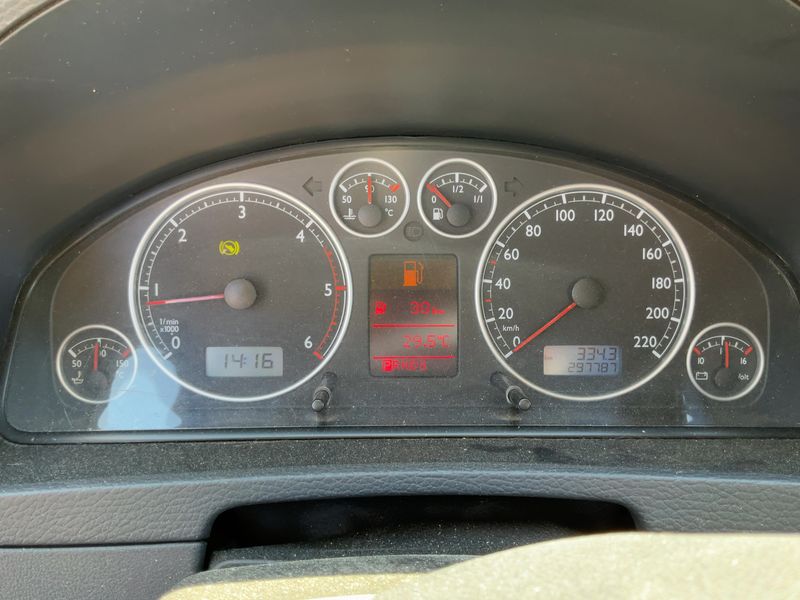 Volkswagen T5 Multivan 2.5 TDI Highline 2009 – снимка 19