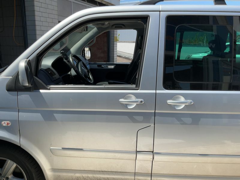 Volkswagen T5 Multivan 2.5 TDI Highline 2009 – снимка 4