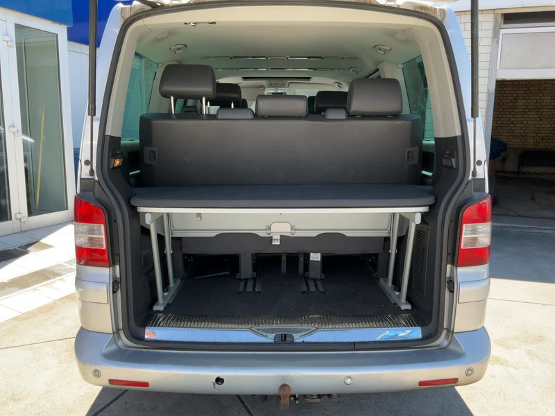 Volkswagen T5 Multivan 2.5 TDI Highline 2009 – снимка 16