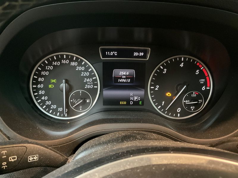 Mercedes-Benz B-Klasse B 200 CDI Premium 2014 – снимка 32