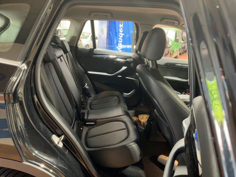 BMW X1 sDrive 16d xLine 2019 – снимка 19