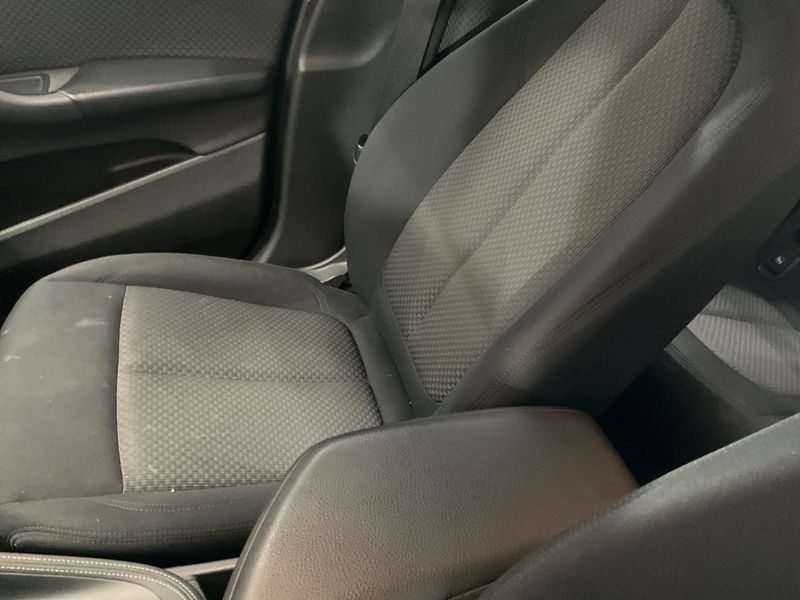 BMW X2 sDrive 18d Advantage 2019 – снимка 25