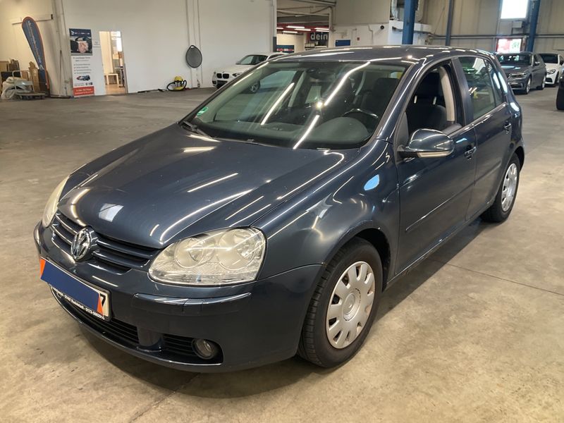 Volkswagen Golf V 1.6 Comfortline 2005 – снимка 1