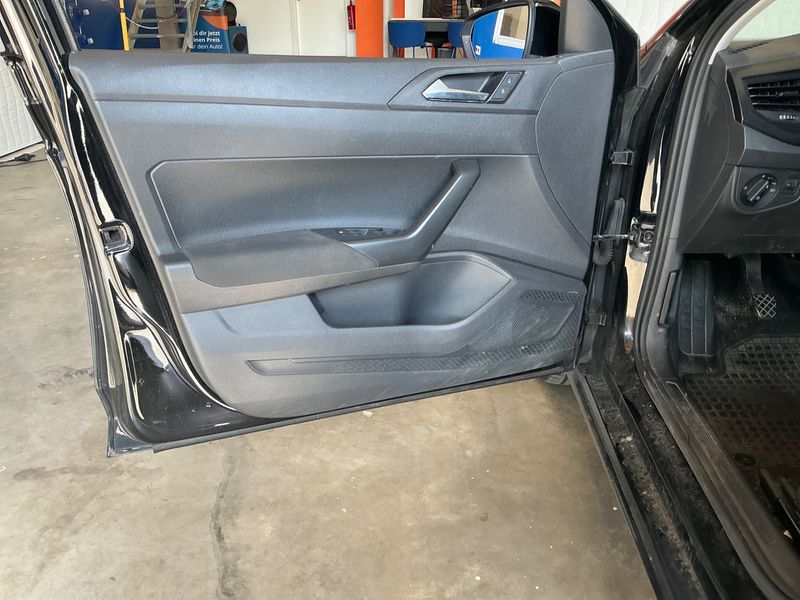 Volkswagen Polo 1.0 2019 – снимка 28