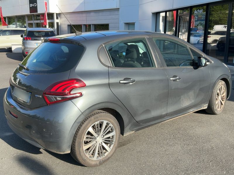 Peugeot 208 1.2 e-VTi Active 2017 – снимка 8