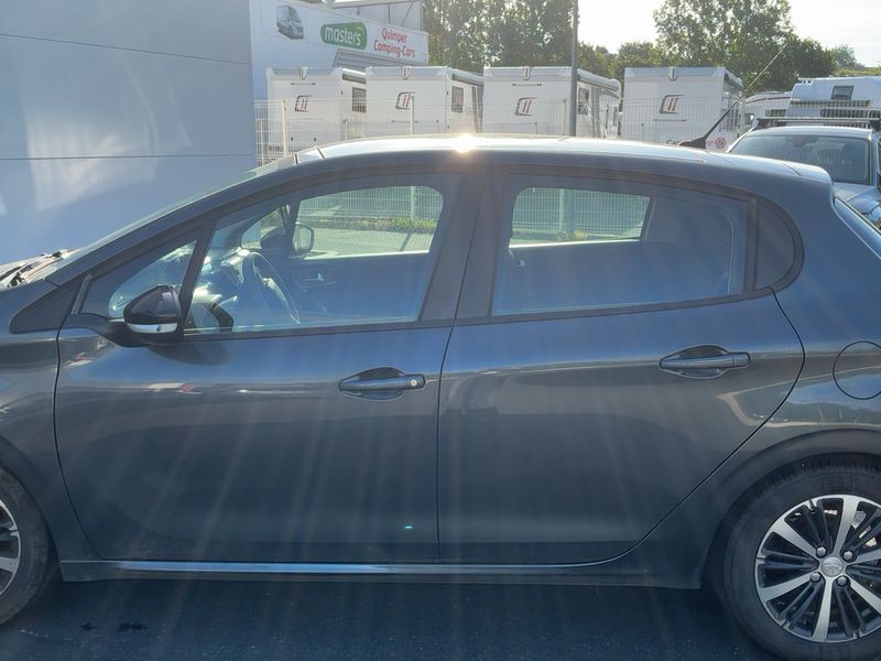 Peugeot 208 1.2 e-VTi Active 2017 – снимка 4