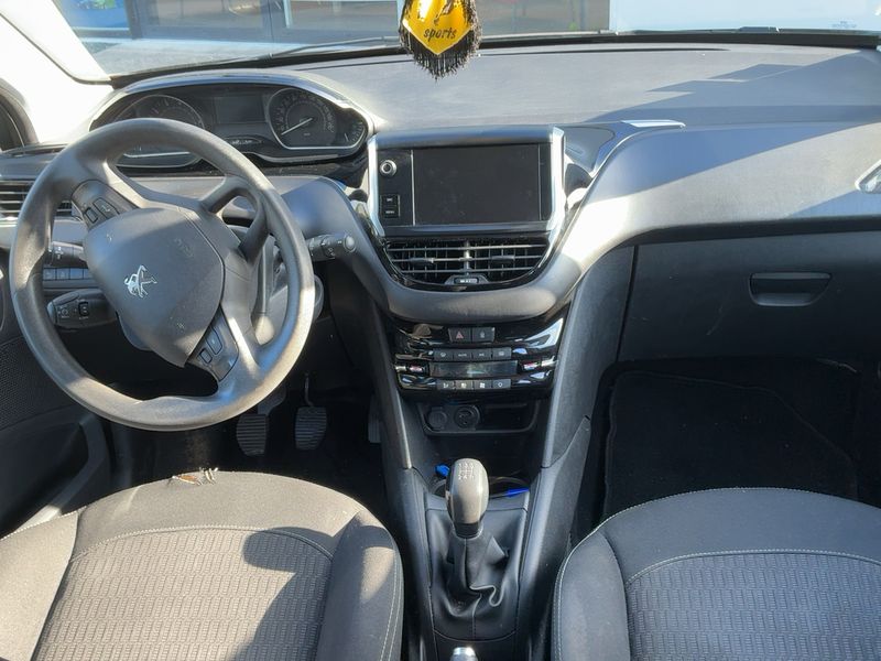 Peugeot 208 1.2 e-VTi Active 2017 – снимка 17