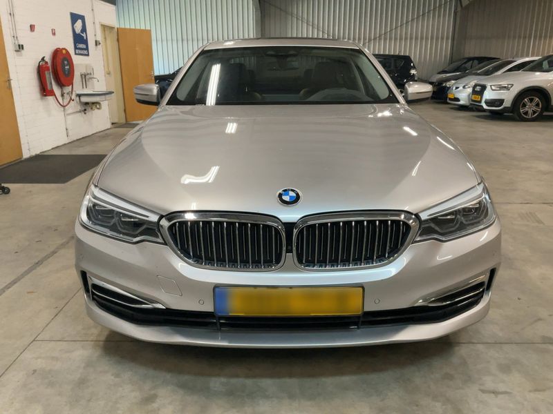 BMW 5er 530e xDrive Luxury Line 2020 – снимка 14