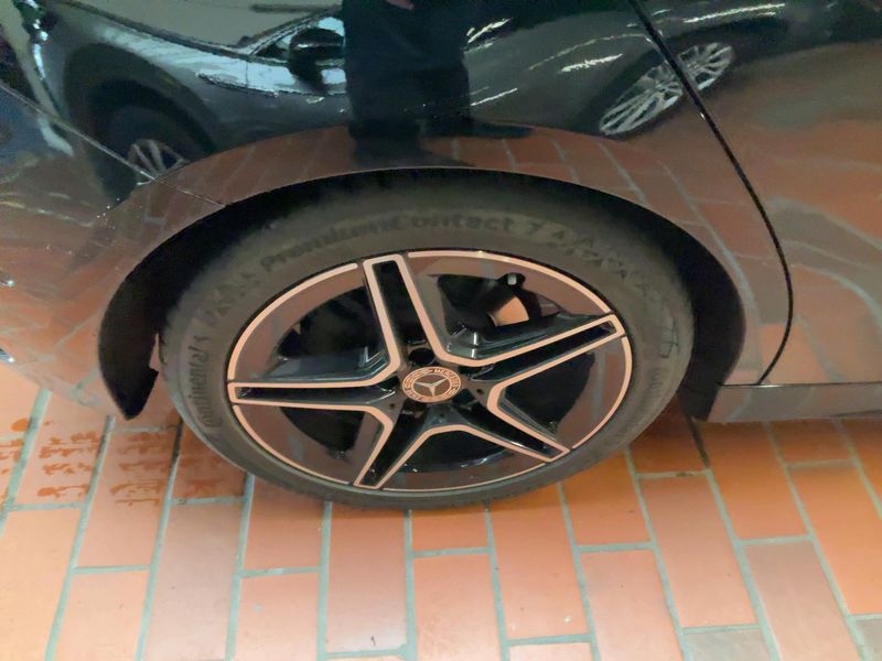 Mercedes-Benz A-Klasse A 180 d AMG Line 2020 – снимка 9