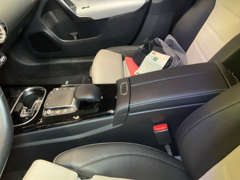 Mercedes-Benz A-Klasse A 180 d AMG Line 2020 – снимка 25