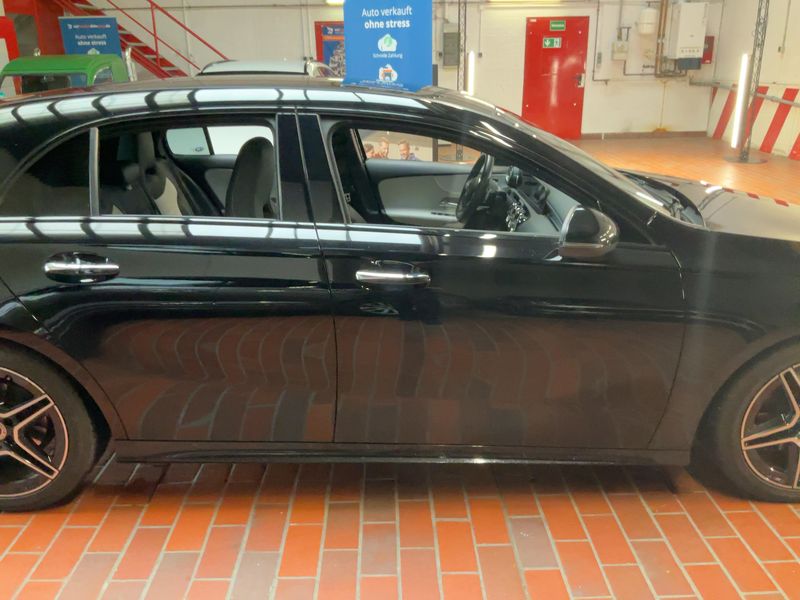 Mercedes-Benz A-Klasse A 180 d AMG Line 2020 – снимка 10