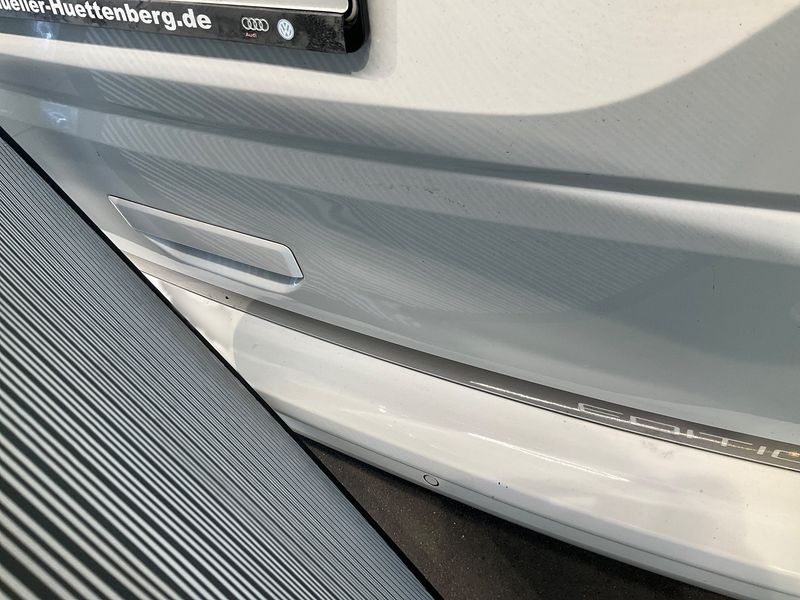 Volkswagen T6 Multivan 2.0 TDI Edition 2017 – снимка 35