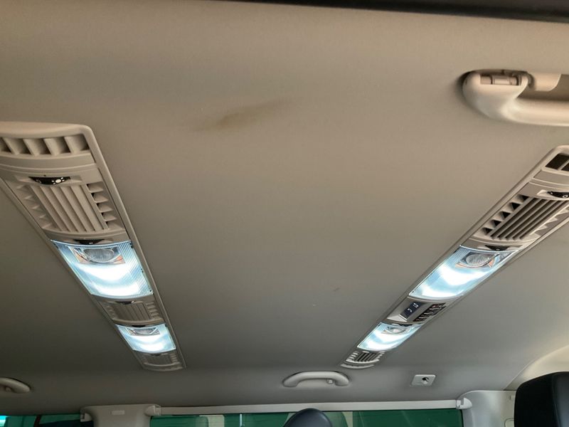 Volkswagen T6 Multivan 2.0 TDI Edition 2017 – снимка 32