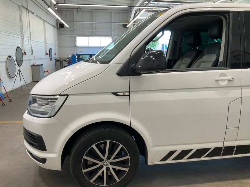 Volkswagen T6 Multivan 2.0 TDI Edition 2017 – снимка 2