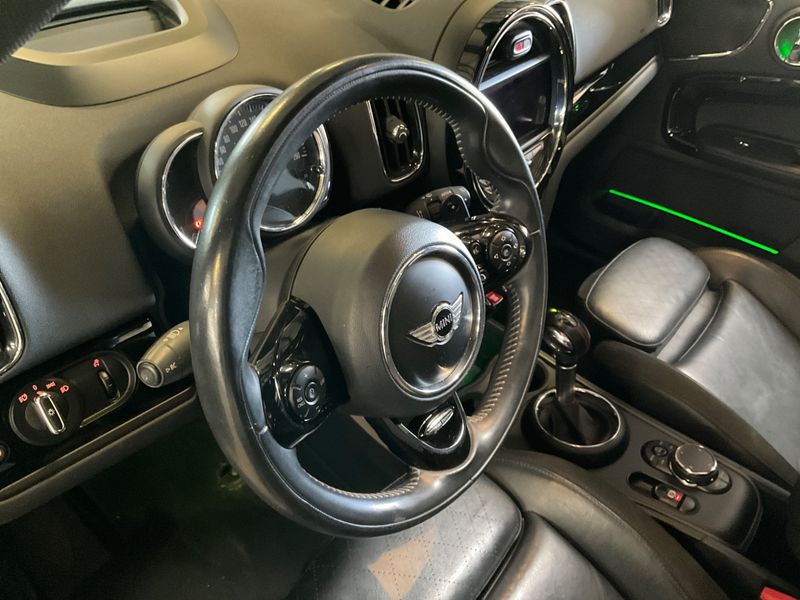 MINI Countryman Cooper SD ALL4 Exquisite 2018 – снимка 28