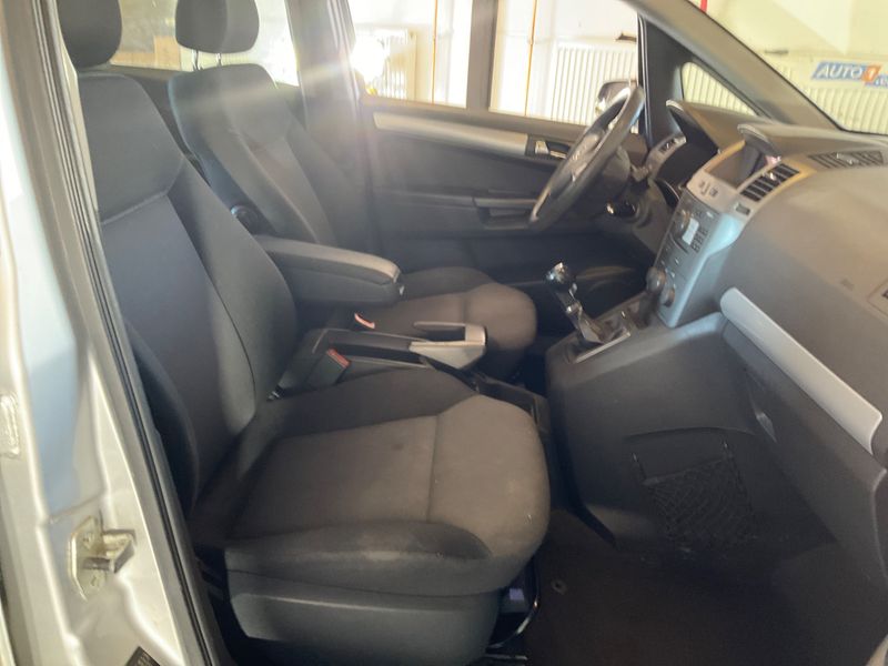 Opel Zafira 1.9 CDTI Edition 2008 – снимка 3