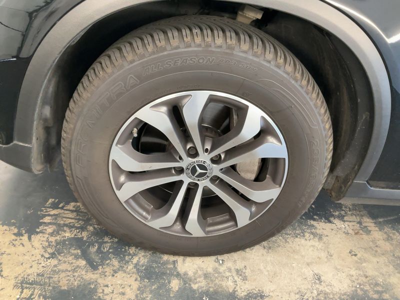 Mercedes-Benz GLC-Klasse GLC 300 d 4Matic 2022 – снимка 3