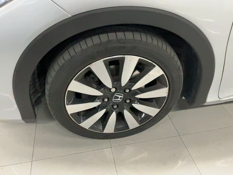 Honda Civic 1.6 DTEC Executive 2015 – снимка 3