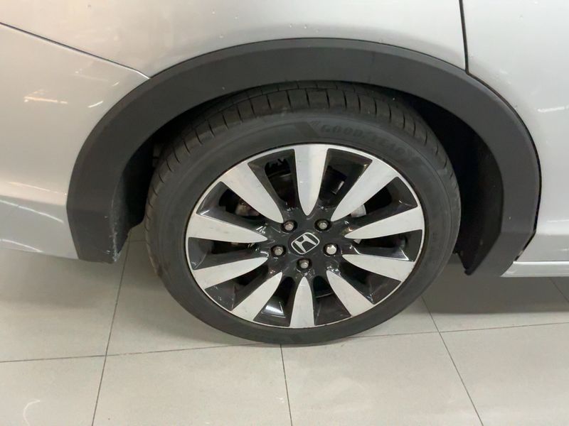 Honda Civic 1.6 DTEC Executive 2015 – снимка 9