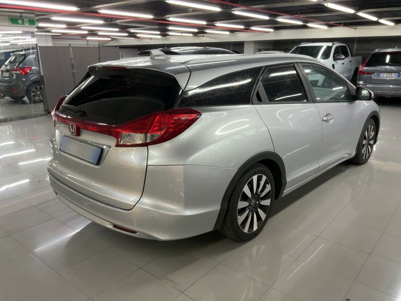 Honda Civic 1.6 DTEC Executive 2015 – снимка 8