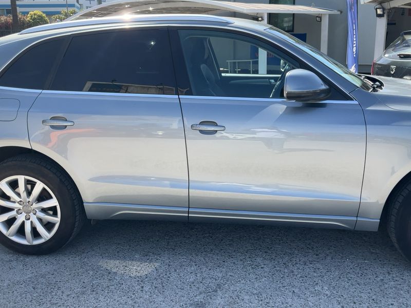 Audi Q5 3.0 V6 TDI quattro Avus 2009 – снимка 10