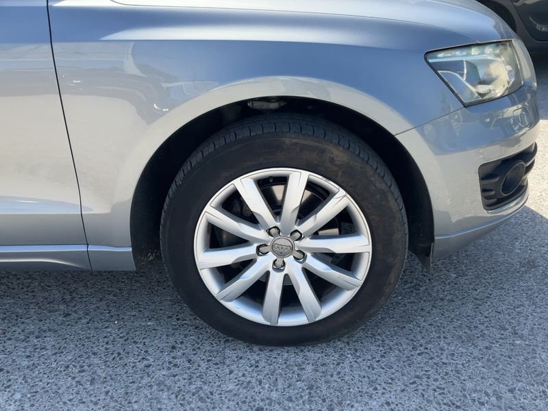 Audi Q5 3.0 V6 TDI quattro Avus 2009 – снимка 11