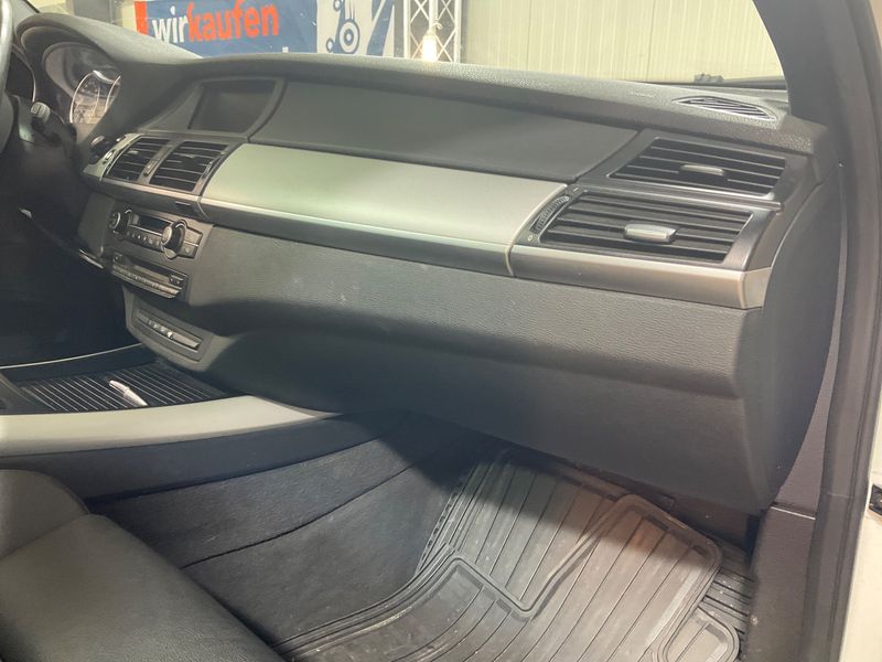 BMW X5 xDrive 30d 2010 – снимка 31