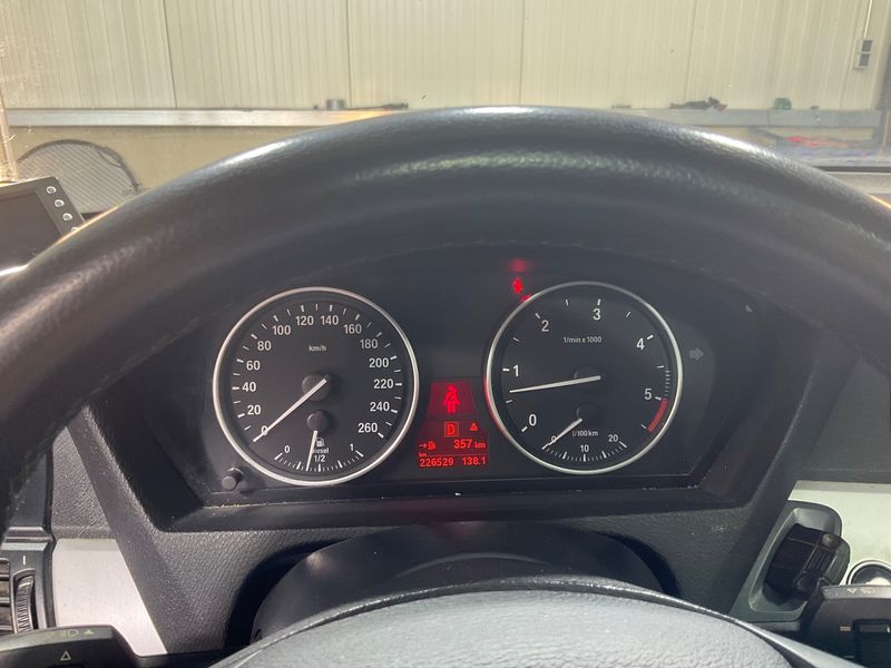 BMW X5 xDrive 30d 2010 – снимка 25
