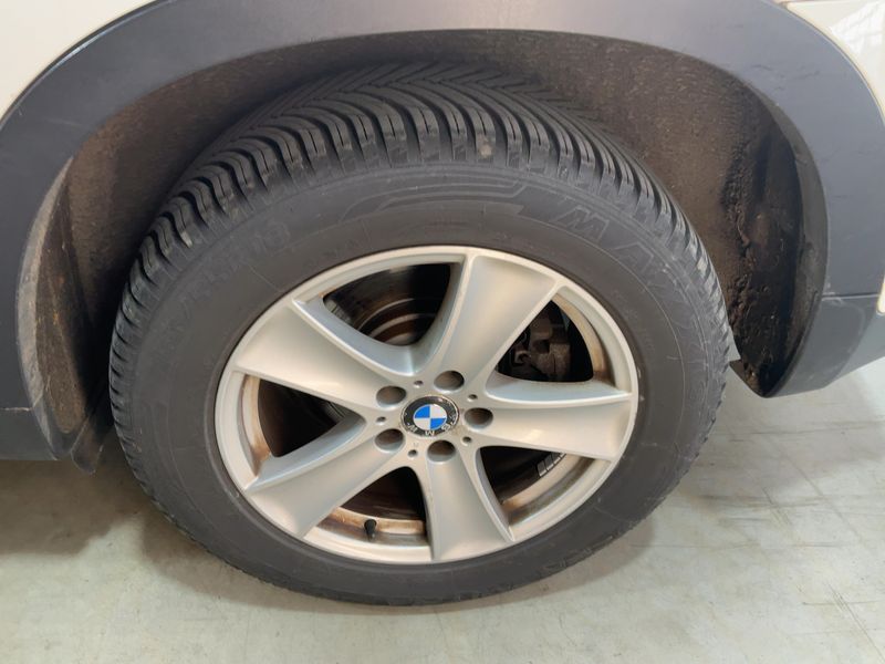 BMW X5 xDrive 30d 2010 – снимка 5