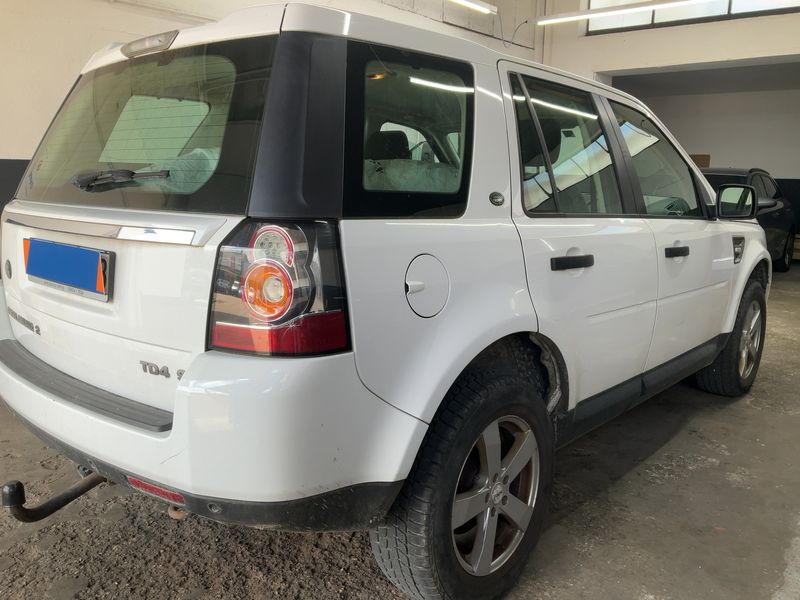 Land Rover Freelander 2.2 Td4 S 2014 – снимка 8