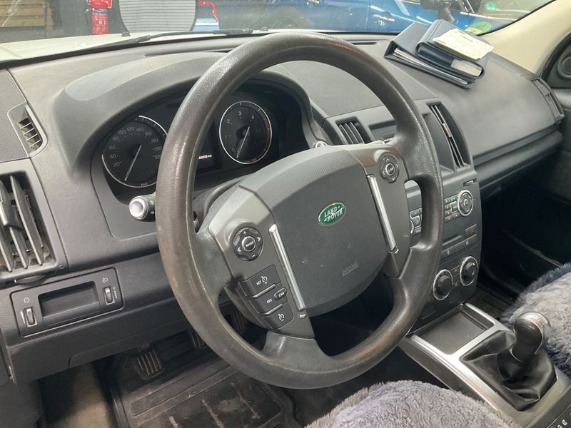 Land Rover Freelander 2.2 Td4 S 2014 – снимка 41