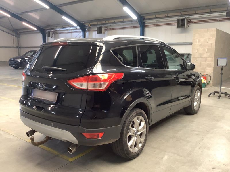 Ford Kuga 2.0 TDCi Titanium 2016 – снимка 8