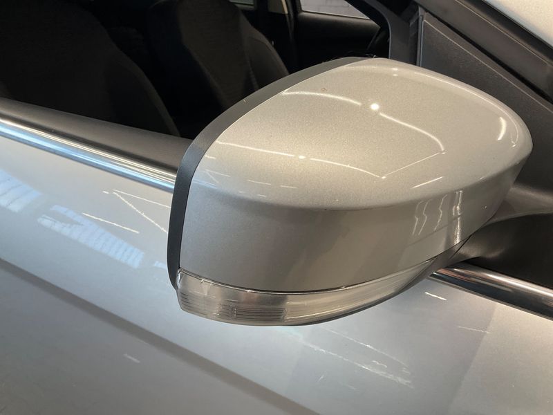 Ford Focus 2.0 TDCi Titanium 2015 – снимка 26