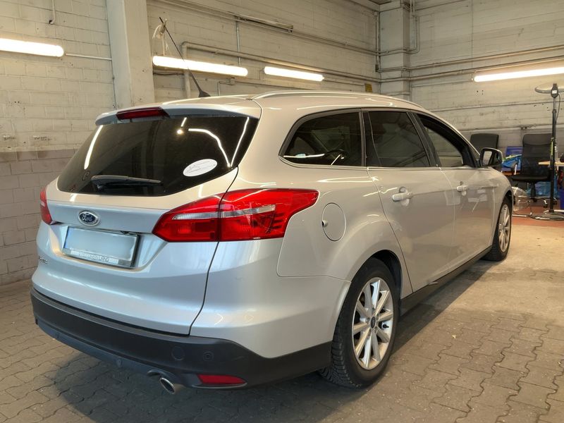 Ford Focus 2.0 TDCi Titanium 2015 – снимка 8