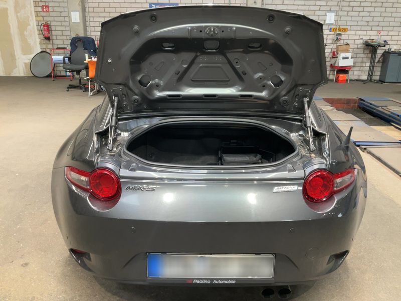 Mazda MX-5 2.0 Sports-Line RF 2017 – снимка 16