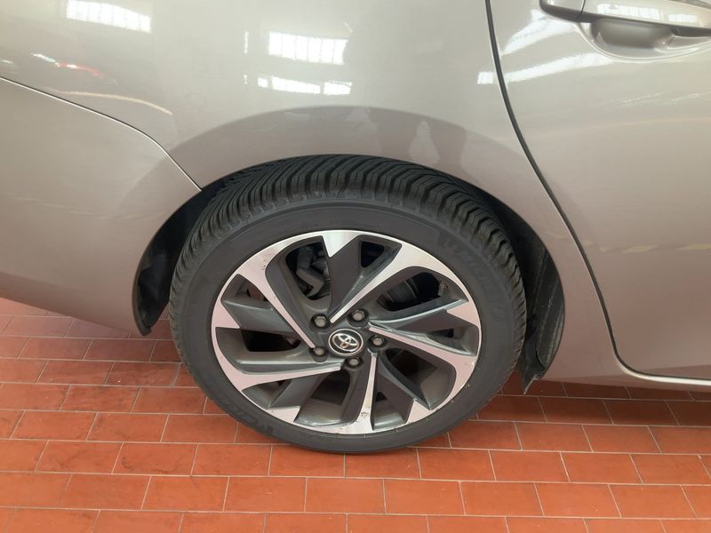 Toyota Auris Touring Sports 1.6 D-4D Active 2018 – снимка 9