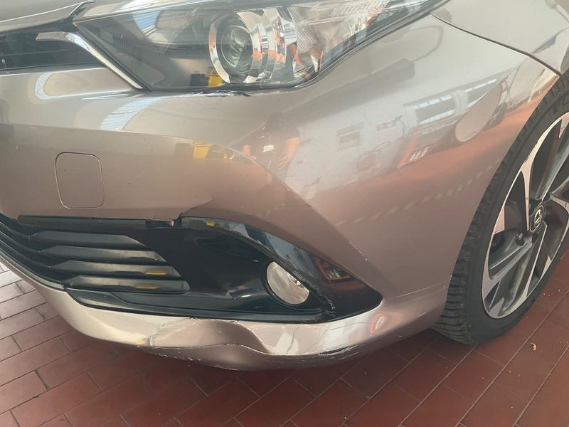 Toyota Auris Touring Sports 1.6 D-4D Active 2018 – снимка 30