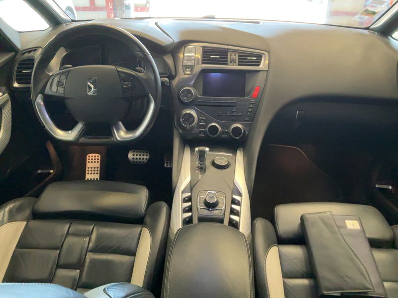Citroen DS5 2.0 HDi Hybrid4 SportChic 2012 – снимка 17