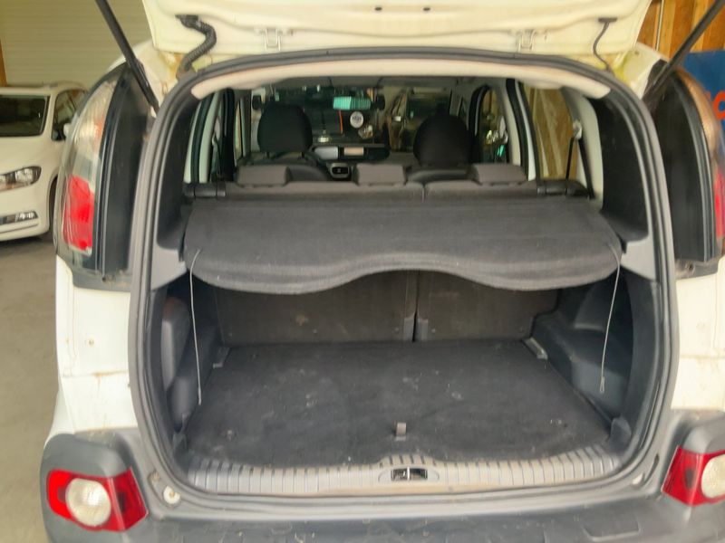 Citroen C3 Picasso 1.4 VTi Attraction 2013 – снимка 15
